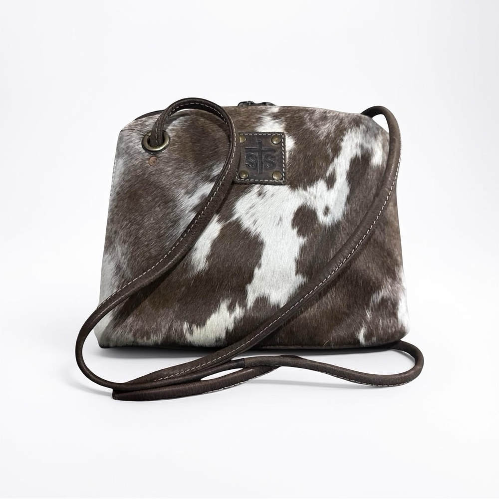 STS Ranchwear Weezy cowhide crossbody bag in brown and white cowhide 10.75X8X3.5